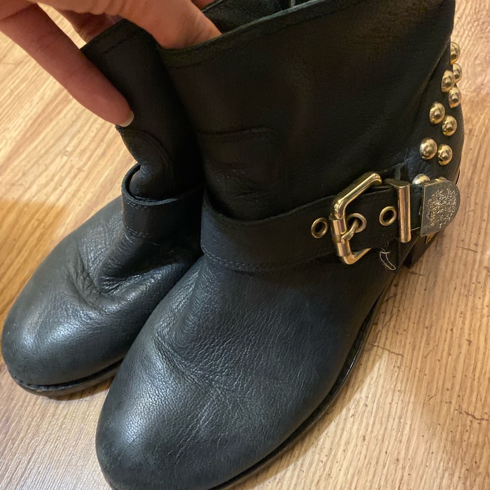 Vince Boots